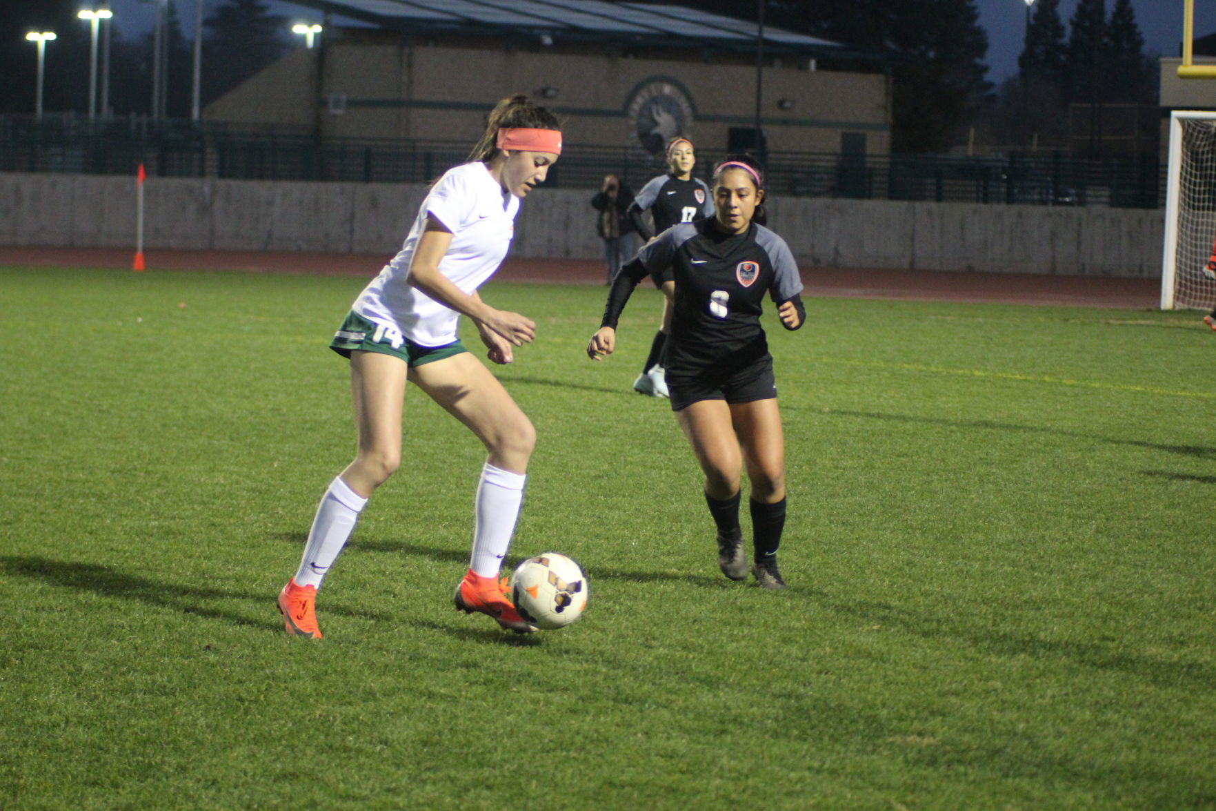 Kingsburg shuts out Selma
